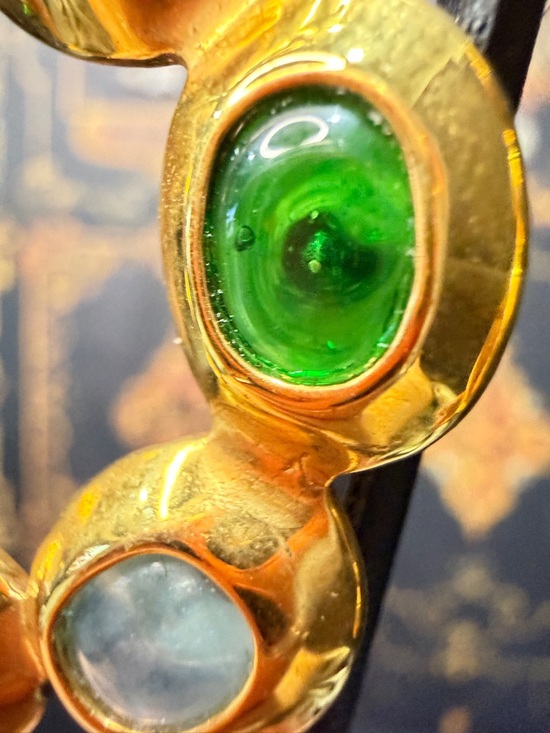 CHANEL 97 Gold Hoop Gripoix Drop Earrings with Green and Light Blue Gripox - Picture 3 of 8